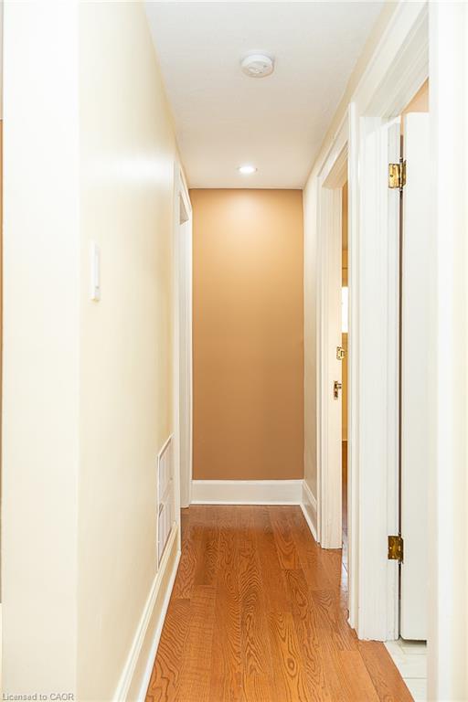 41 Paradise Road S Property Photo 27