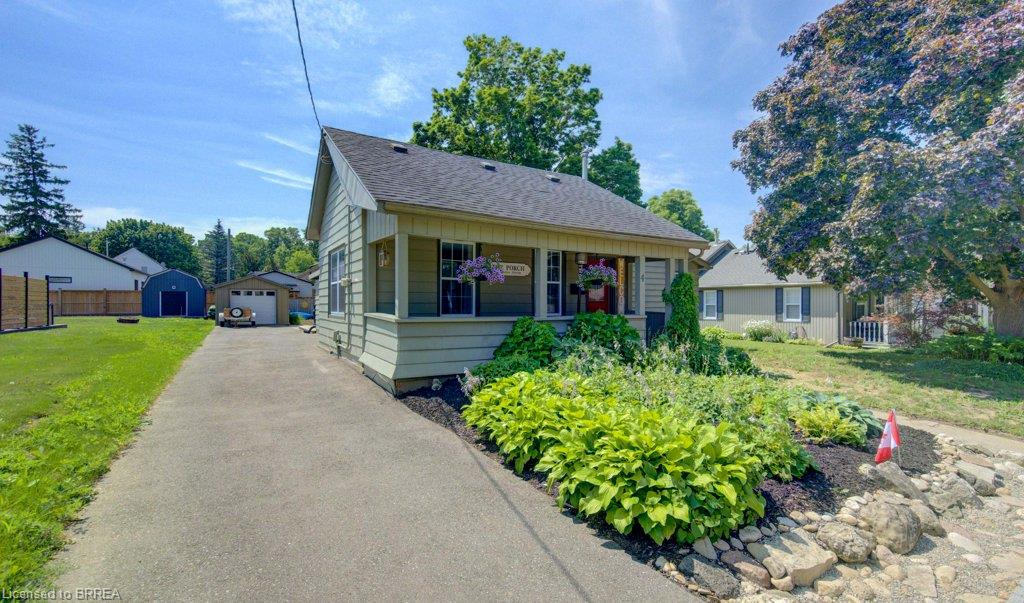 4 Wellington Street Property Photo 3