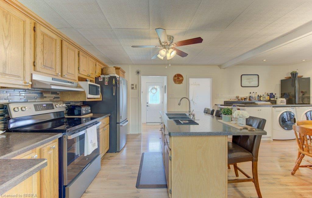 4 Wellington Street Property Photo 15