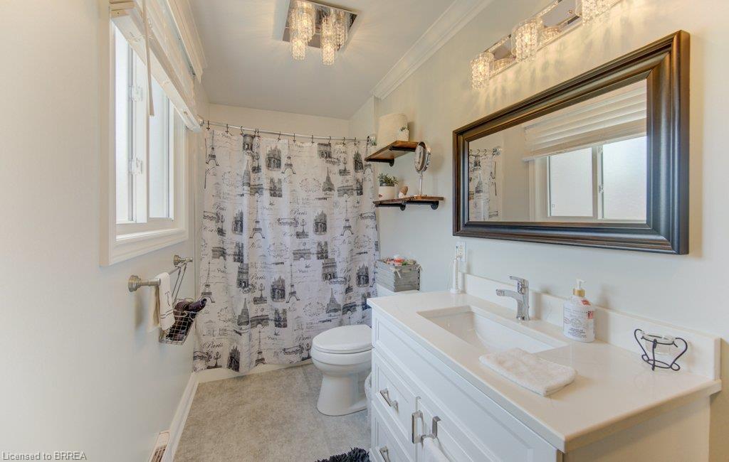 4 Wellington Street Property Photo 17