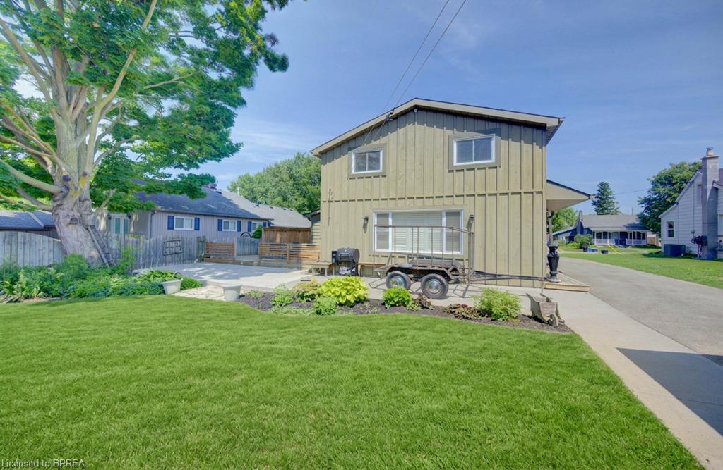 4 Wellington Street Property Photo 39