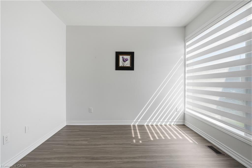147 Midland Place Property Photo 5