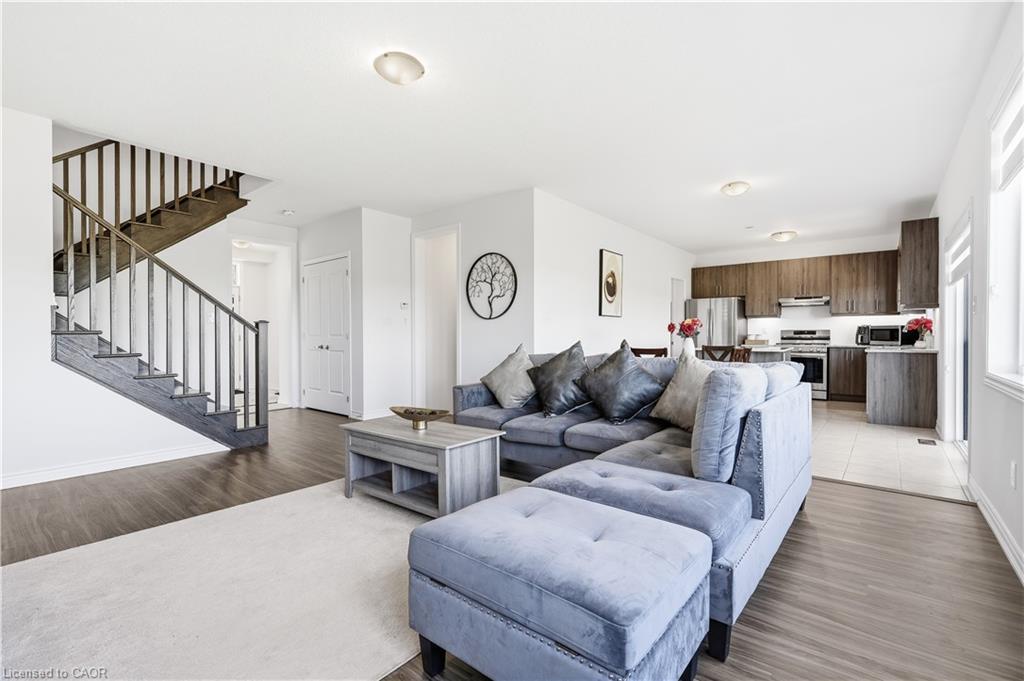 147 Midland Place Property Photo 14