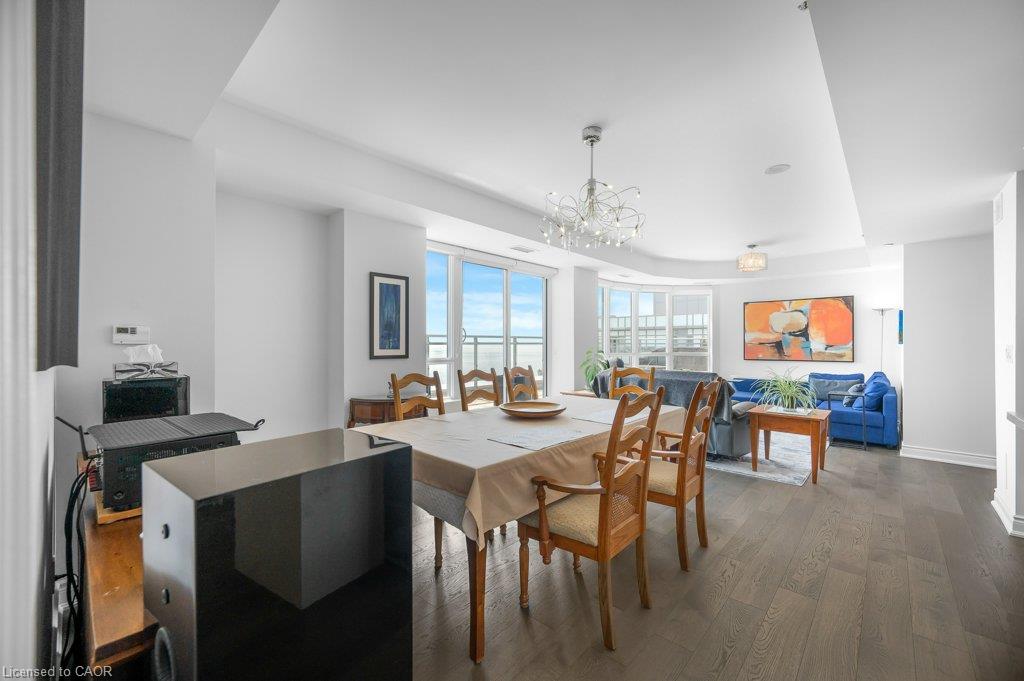 B814-3500 Lakeshore Road W Property Photo 8