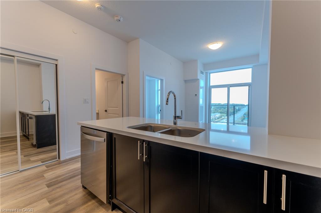 1207-470 Dundas Street E Property Photo 5