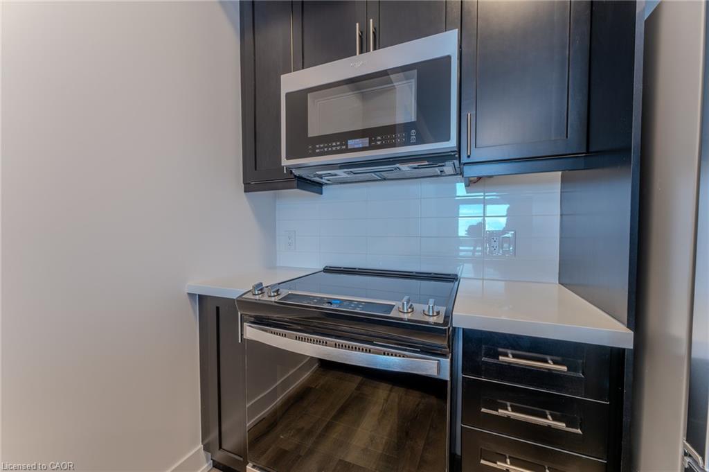 1207-470 Dundas Street E Property Photo 7