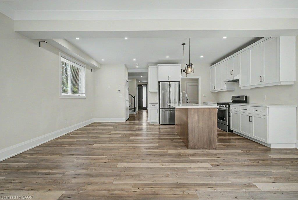 31 Fourth Avenue Property Photo 14