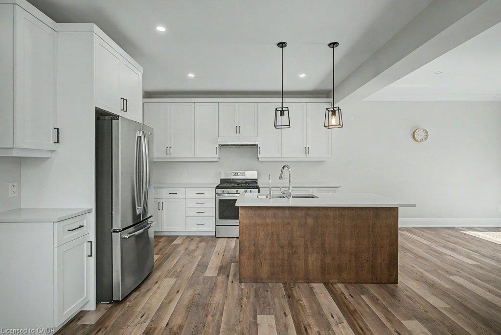 31 Fourth Avenue Property Photo 18