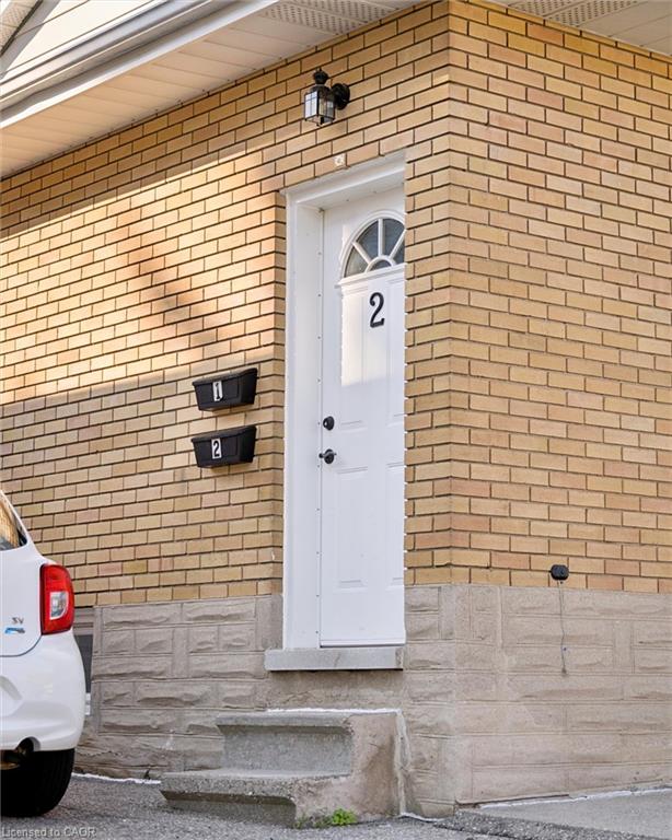 235 Guelph Street Property Photo 2