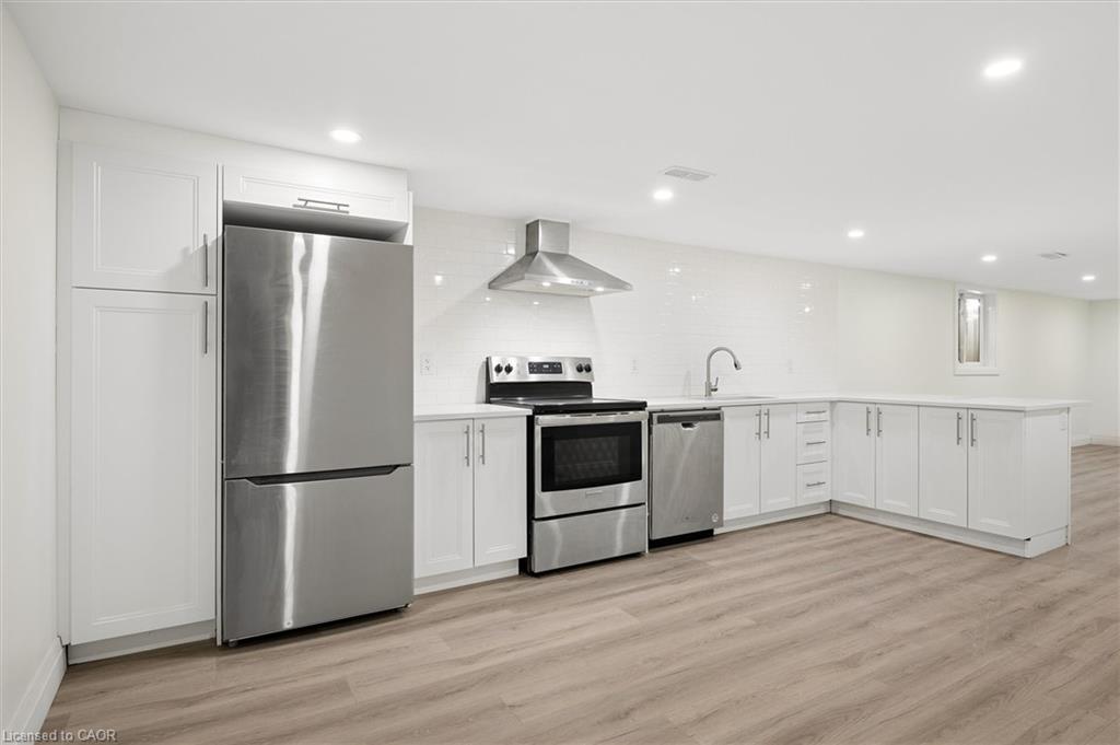 235 Guelph Street Property Photo 5