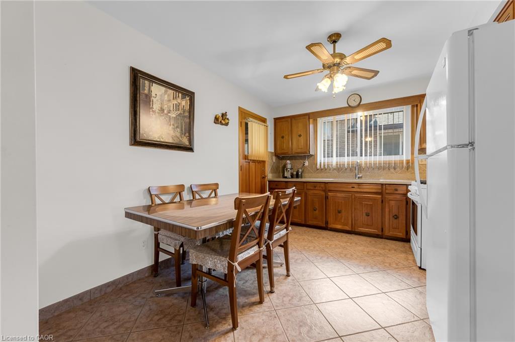 150 Marcella Crescent Property Photo 10