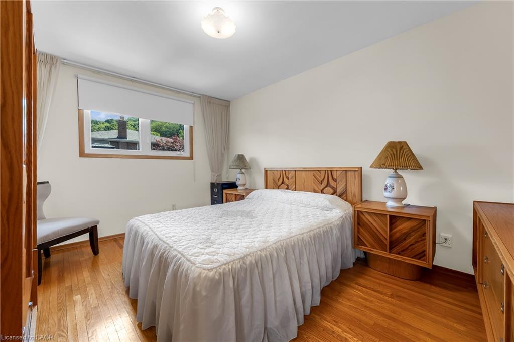 150 Marcella Crescent Property Photo 13