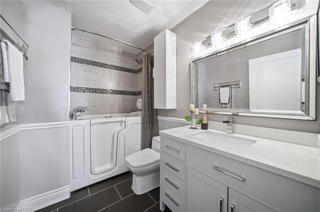 5184 Red Brush Drive Property Photo 28