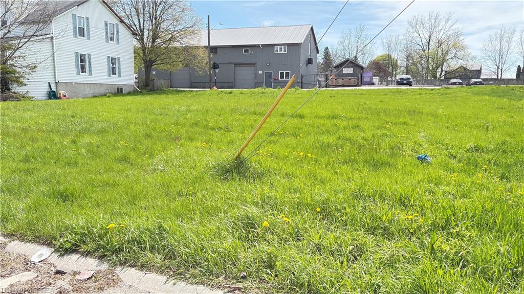 8 Brydges Street Property Photo 1