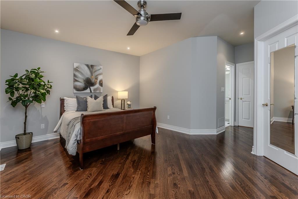 54 Waterwheel Crescent Property Photo 20