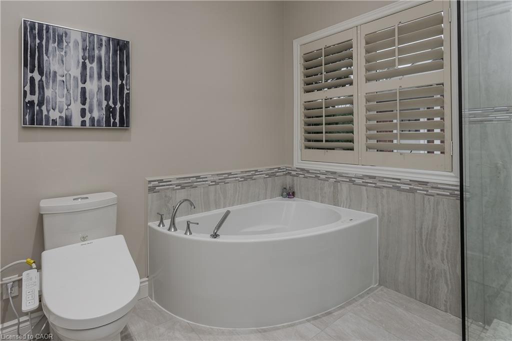 54 Waterwheel Crescent Property Photo 22