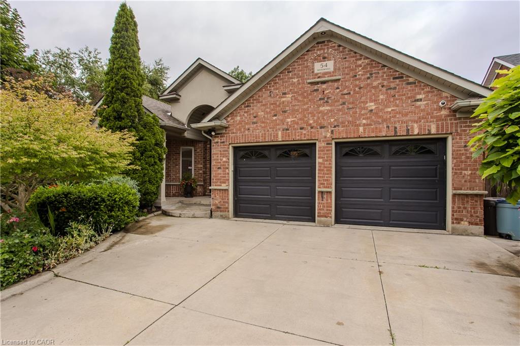 54 Waterwheel Crescent Property Photo 45