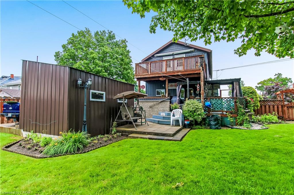 164 Head Street N Property Photo 25