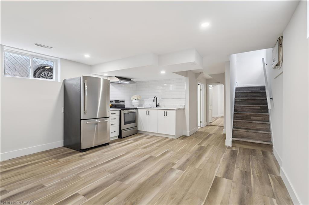2027 Brampton Street Property Photo 3