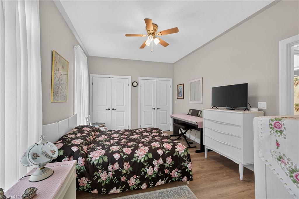 26 Stonebridge Place Property Photo 21