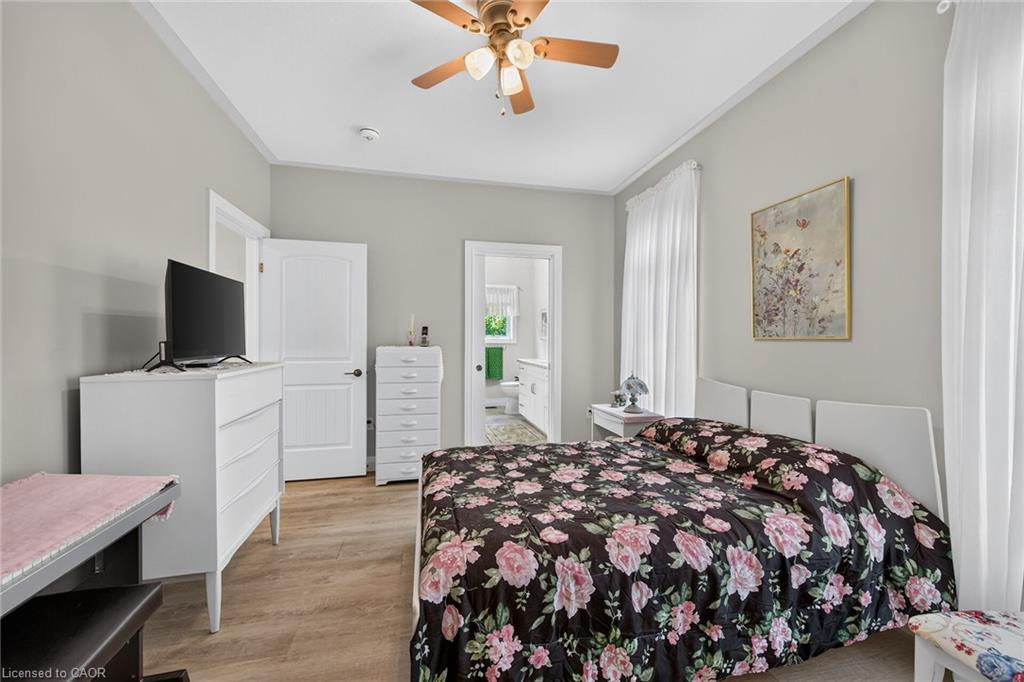 26 Stonebridge Place Property Photo 22