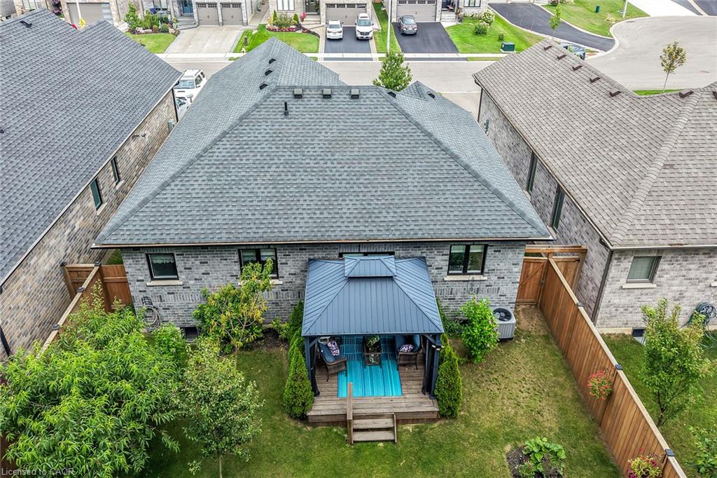 26 Stonebridge Place Property Photo 44