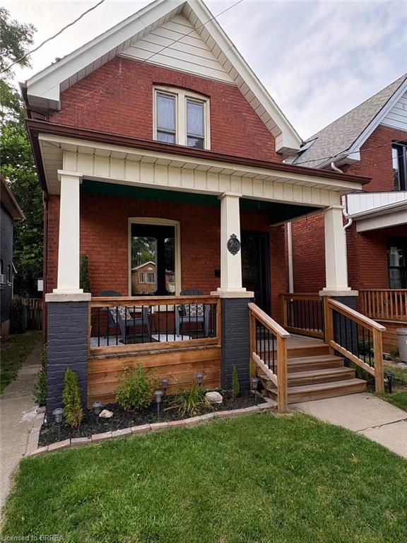 20 Wells Avenue Property Photo 1