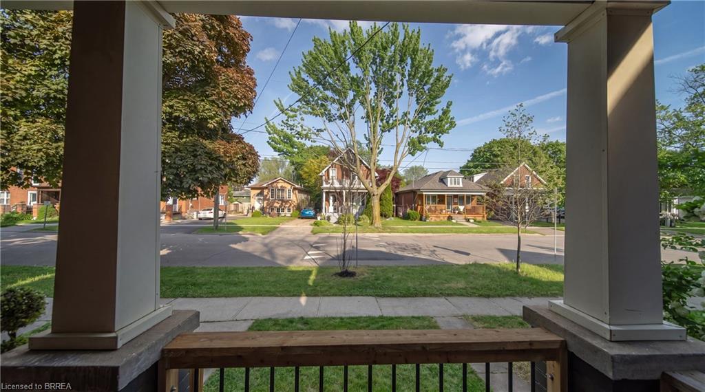 20 Wells Avenue Property Photo 6