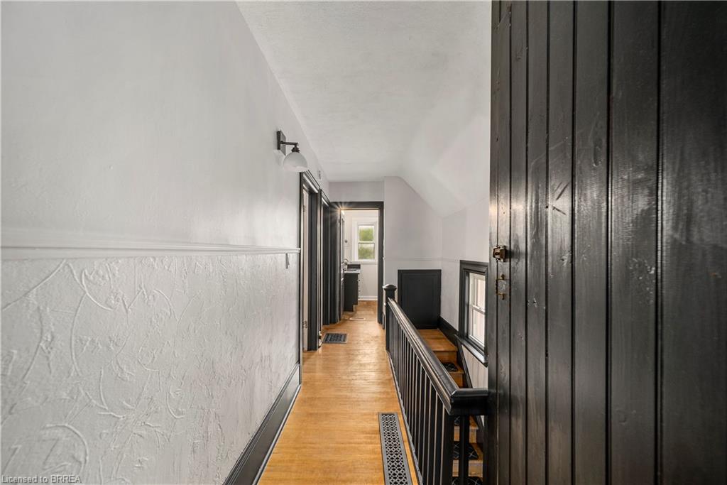 20 Wells Avenue Property Photo 19