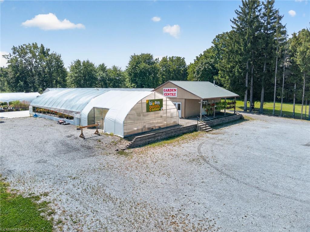 230 Hwy 20 E Property Photo 2