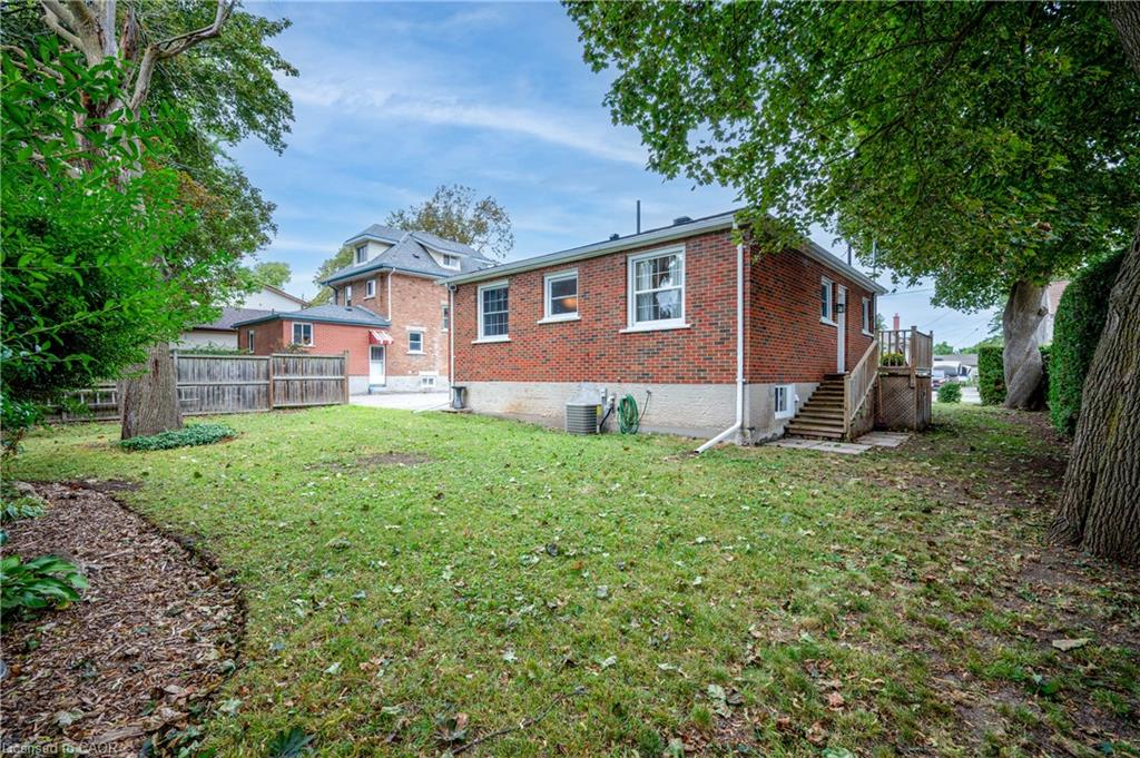 25 Morris Street Property Photo 35