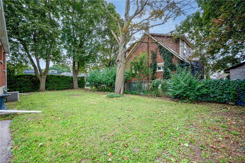 25 Morris Street Property Photo 38