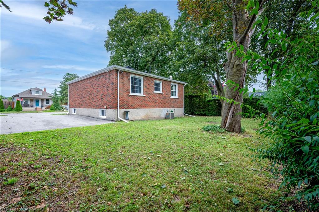 25 Morris Street Property Photo 40