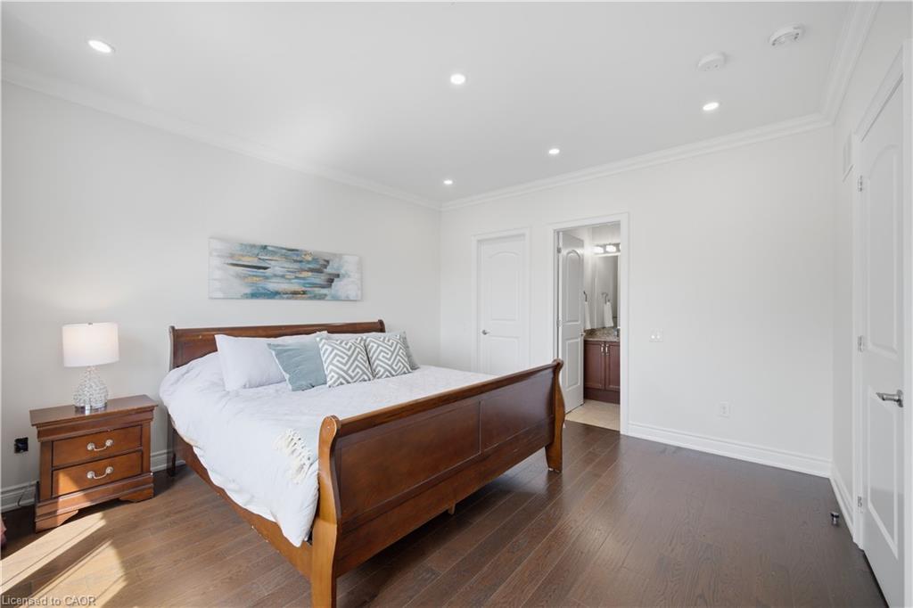33 Keatley Drive Property Photo 28