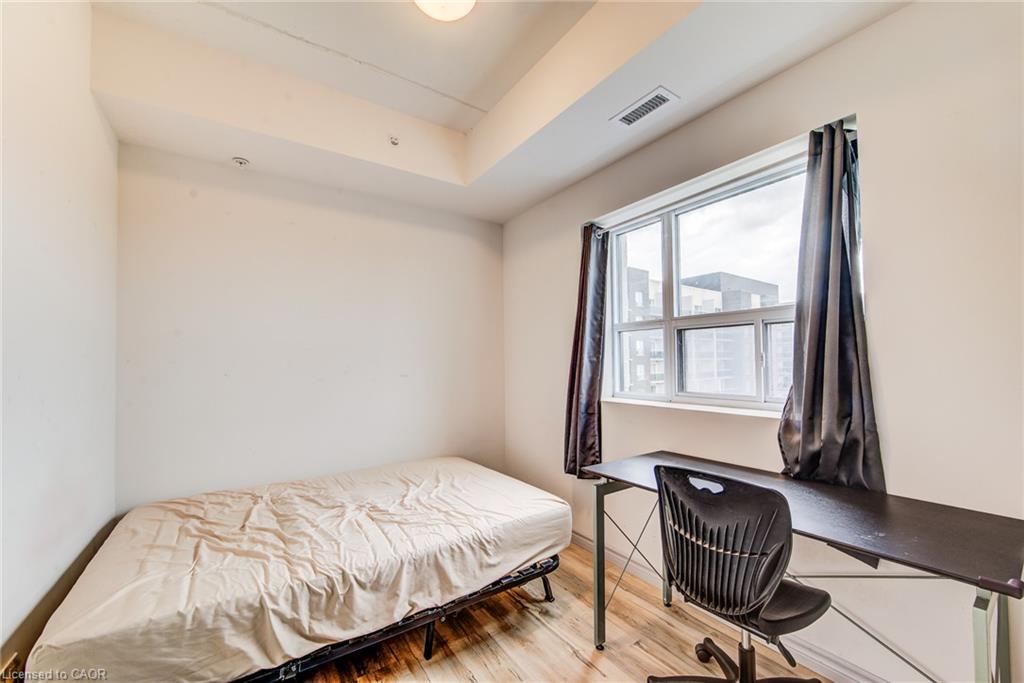 606-269 Sunview Street Property Photo 6