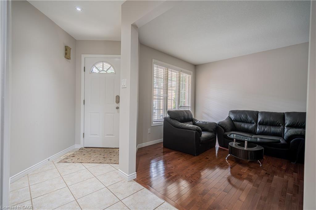 236 Summerfield Drive Property Photo 3