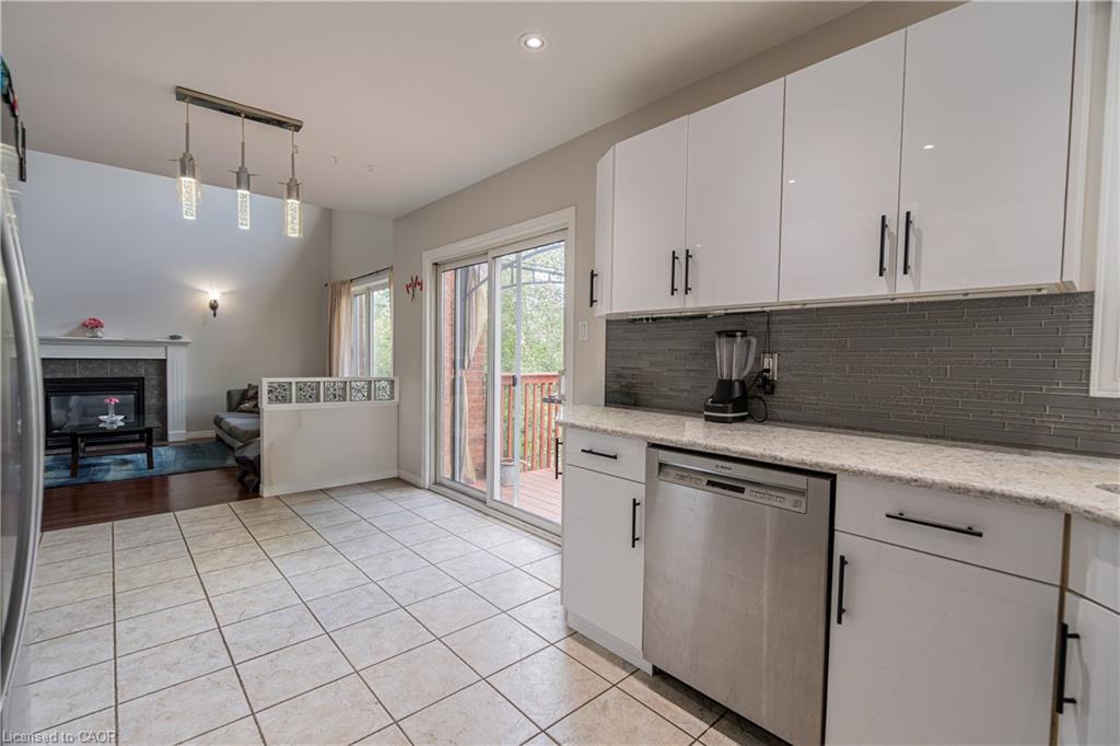 236 Summerfield Drive Property Photo 18