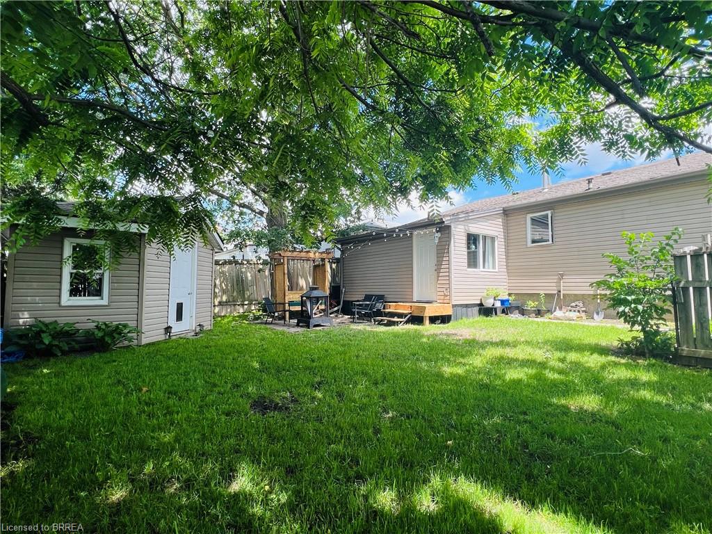 25 Huron Street Property Photo 19