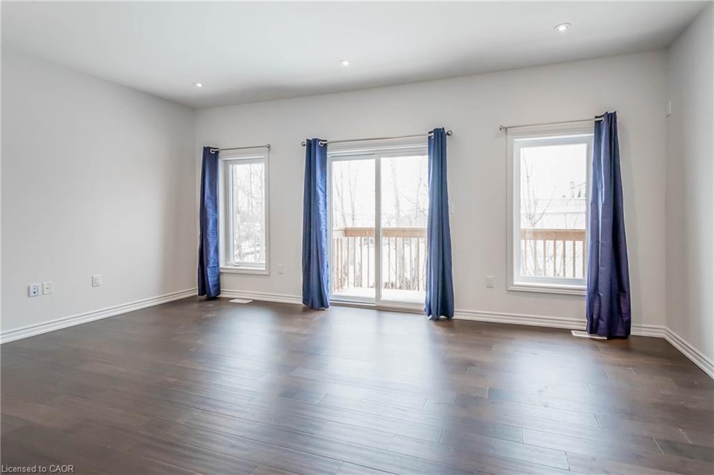 3981 Crown Street Property Photo 5