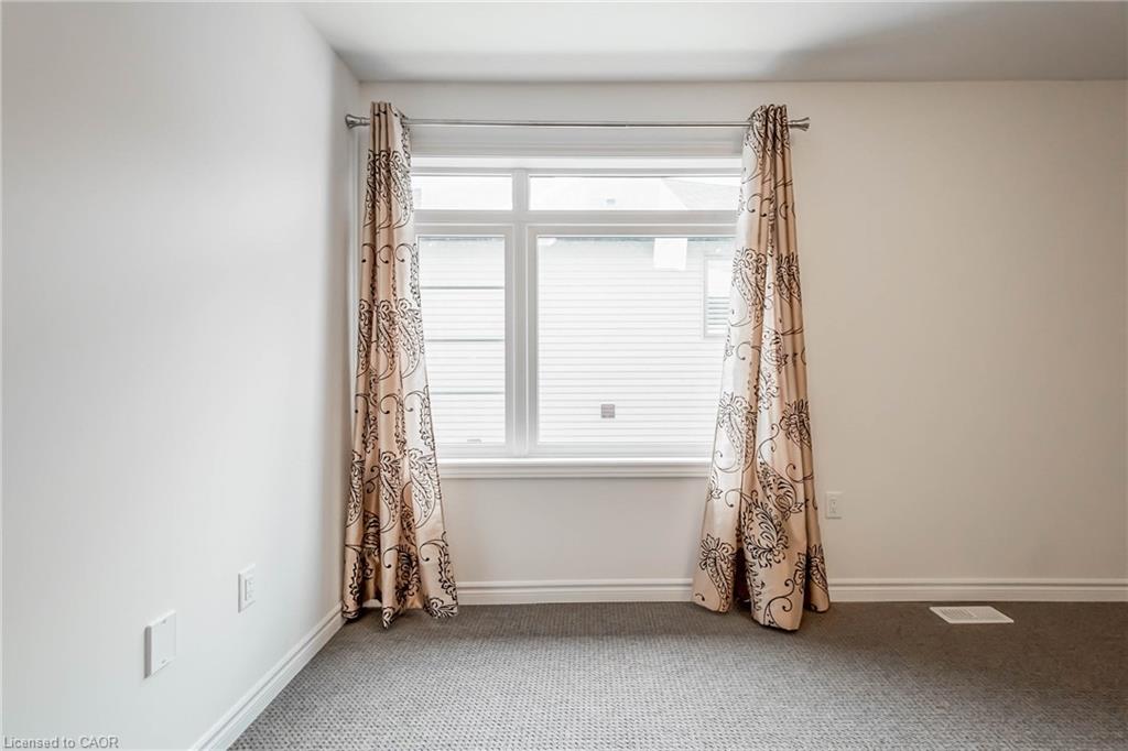 3981 Crown Street Property Photo 13