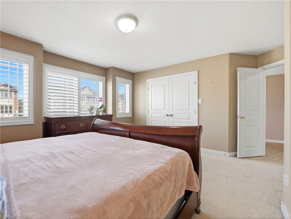 98 Willow Lane Property Photo 18