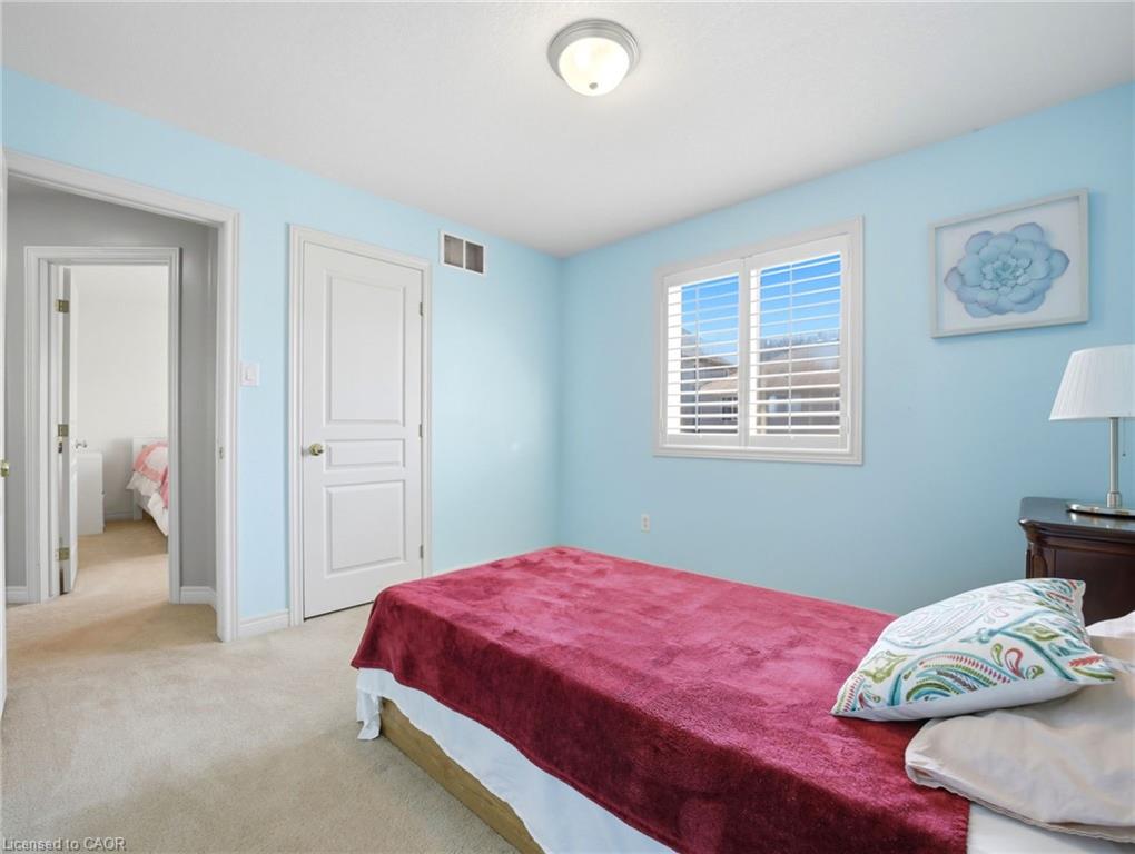 98 Willow Lane Property Photo 23