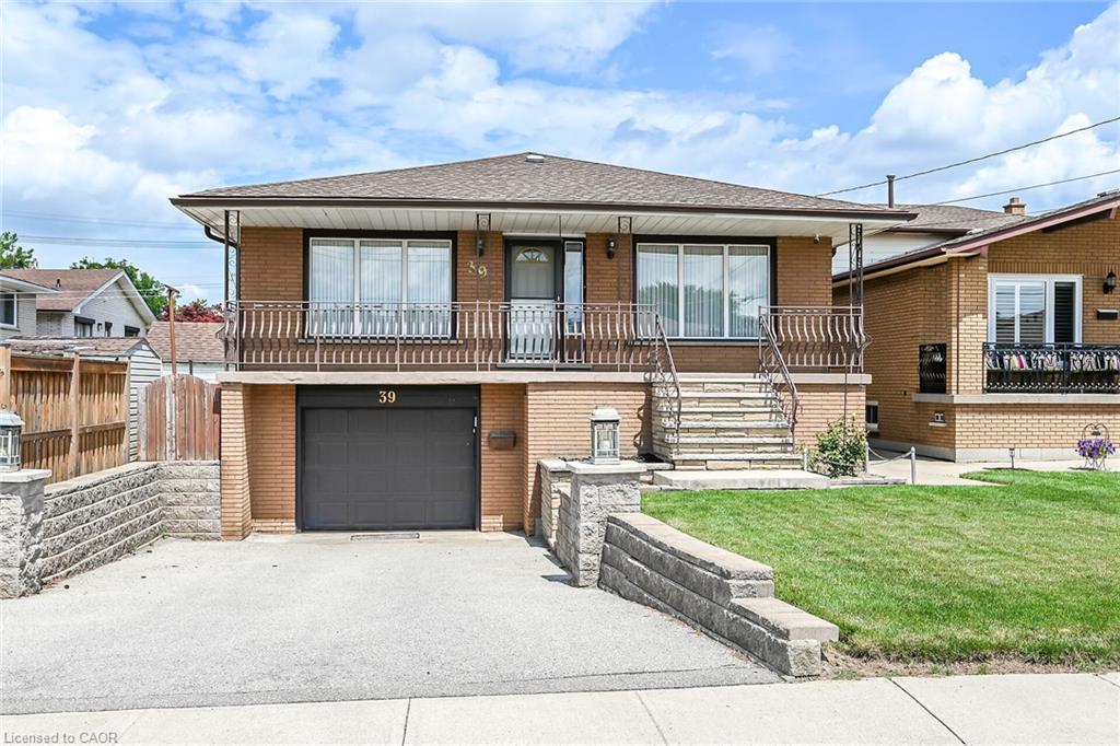 39 Algonquin Court Property Photo 1
