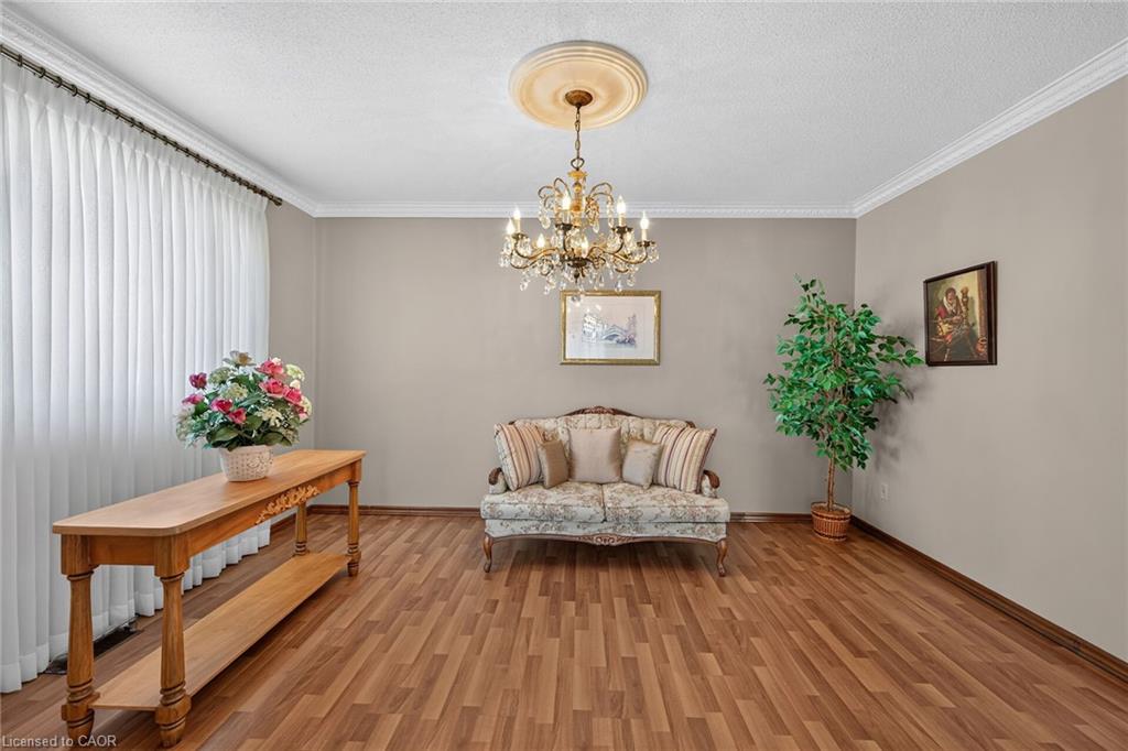 39 Algonquin Court Property Photo 16