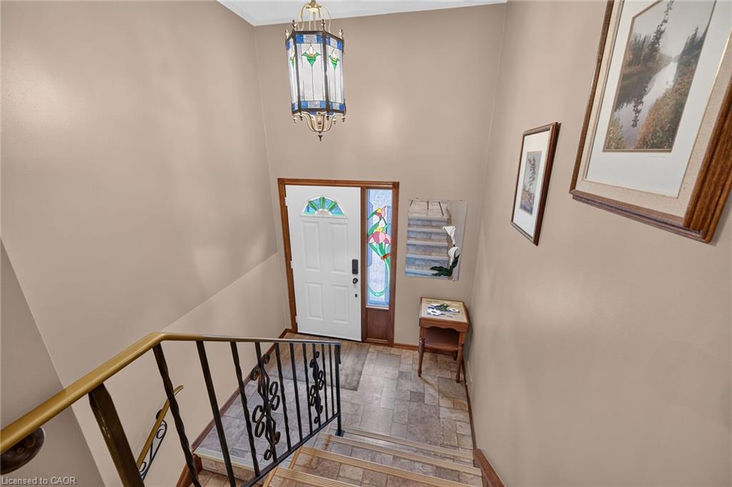 39 Algonquin Court Property Photo 27