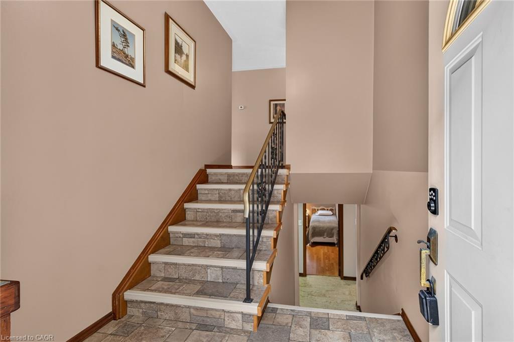 39 Algonquin Court Property Photo 28
