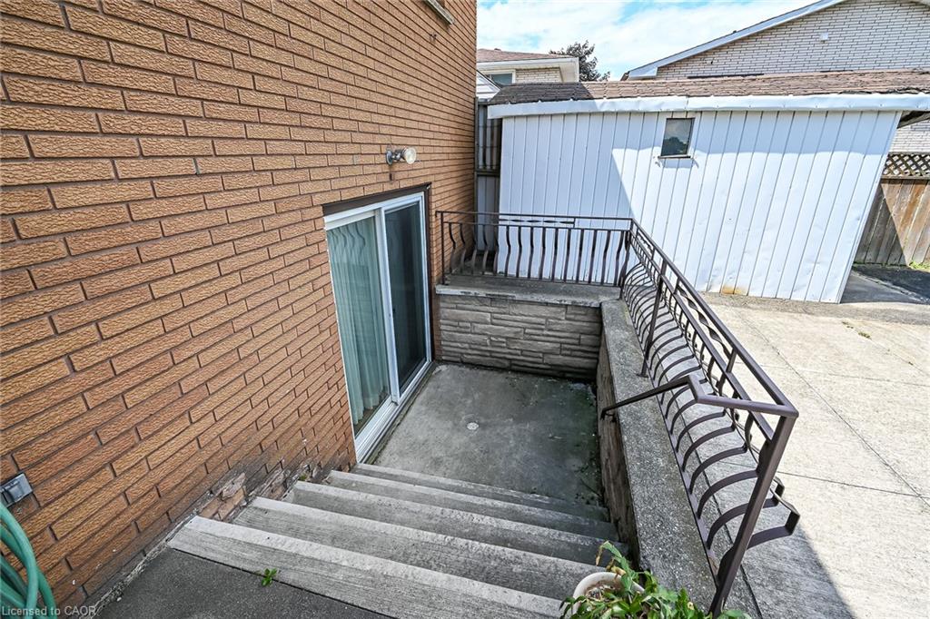 39 Algonquin Court Property Photo 46