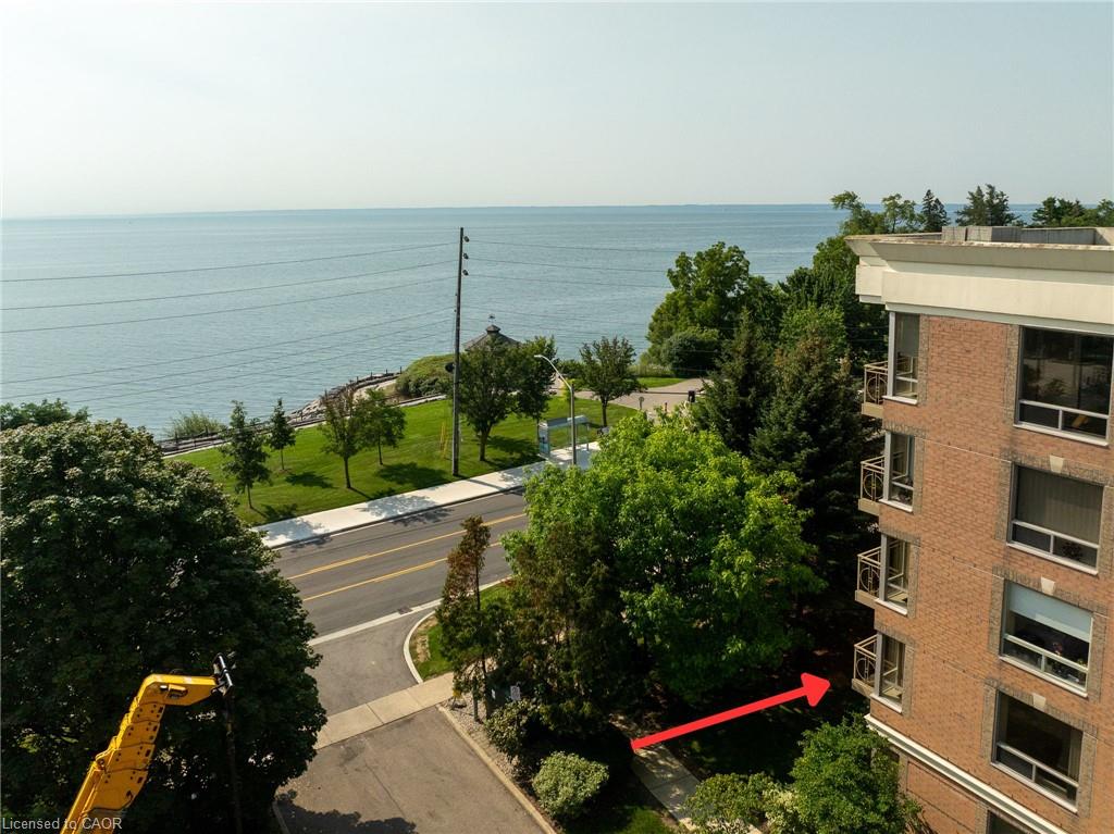1213-100 Burloak Drive Property Photo 1