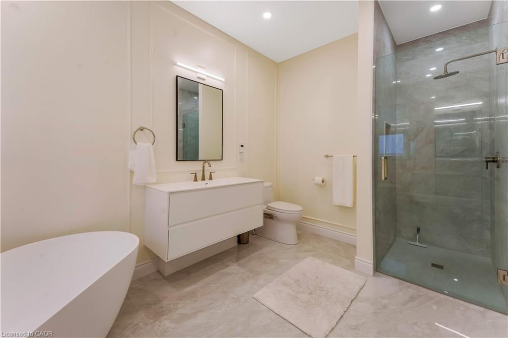 213 Edgewater Crescent Property Photo 26