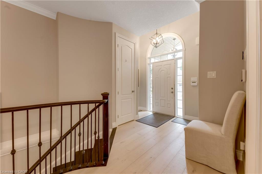 213 Edgewater Crescent Property Photo 27